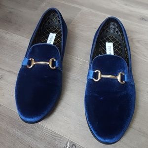 Steve Madden Blue Velvet Shoes
